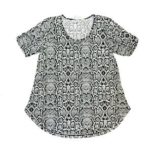 NWT Lularoe Morgan tee